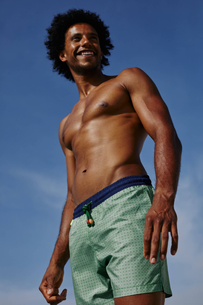 Gili's】メンズ水着 | TRAWANGAN KHAKI AZULEJOS – Chefs-d'œuvres